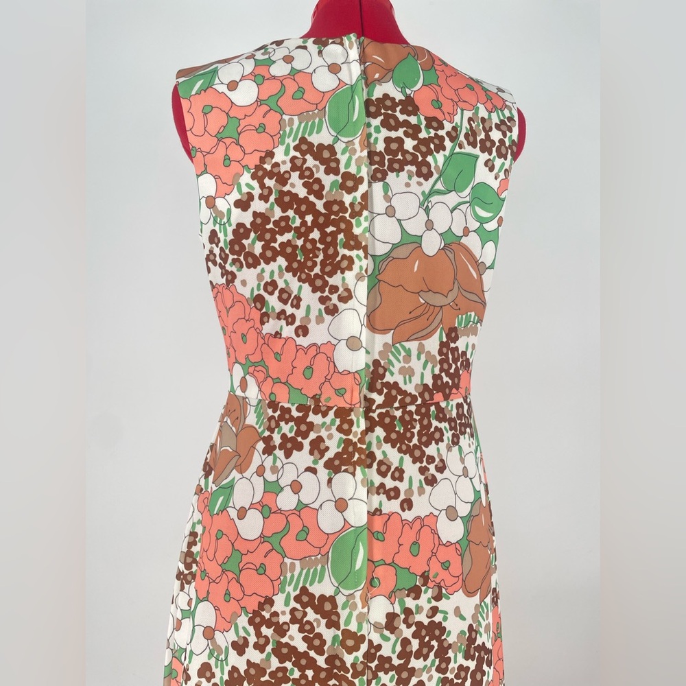 1960s Mod Floral Print Maxi Dress With Criss Cross Waist Detail - Picture 11 of 11